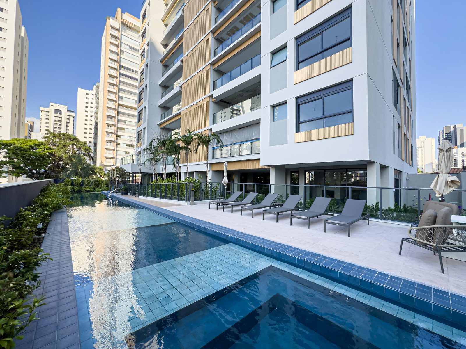 Ateliê 365 Brooklin, piscina externa e o solário