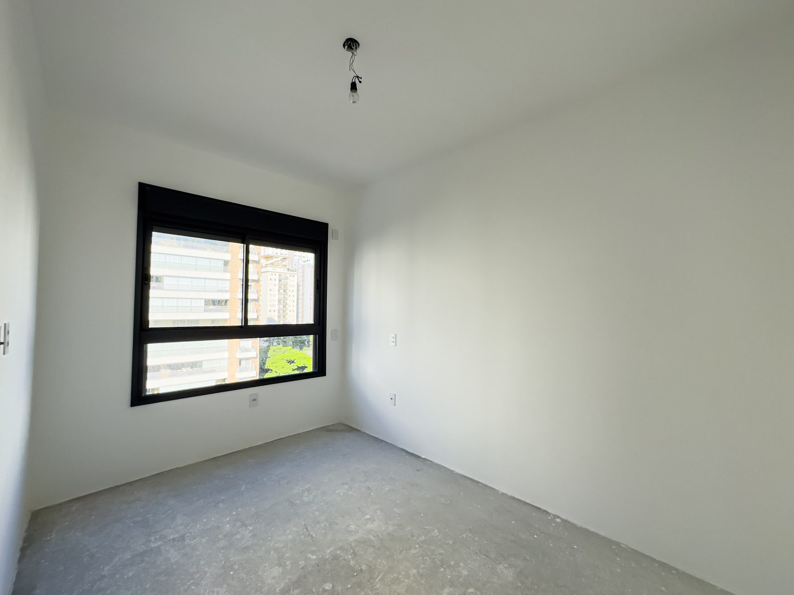 Ateliê 365 Brooklin, dormitório com duas janelas